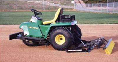 Rahn Groomer manufactures a range of equipment towing hitches for our professional aggregate and turf grooming equipment, including equipment from John Deere.